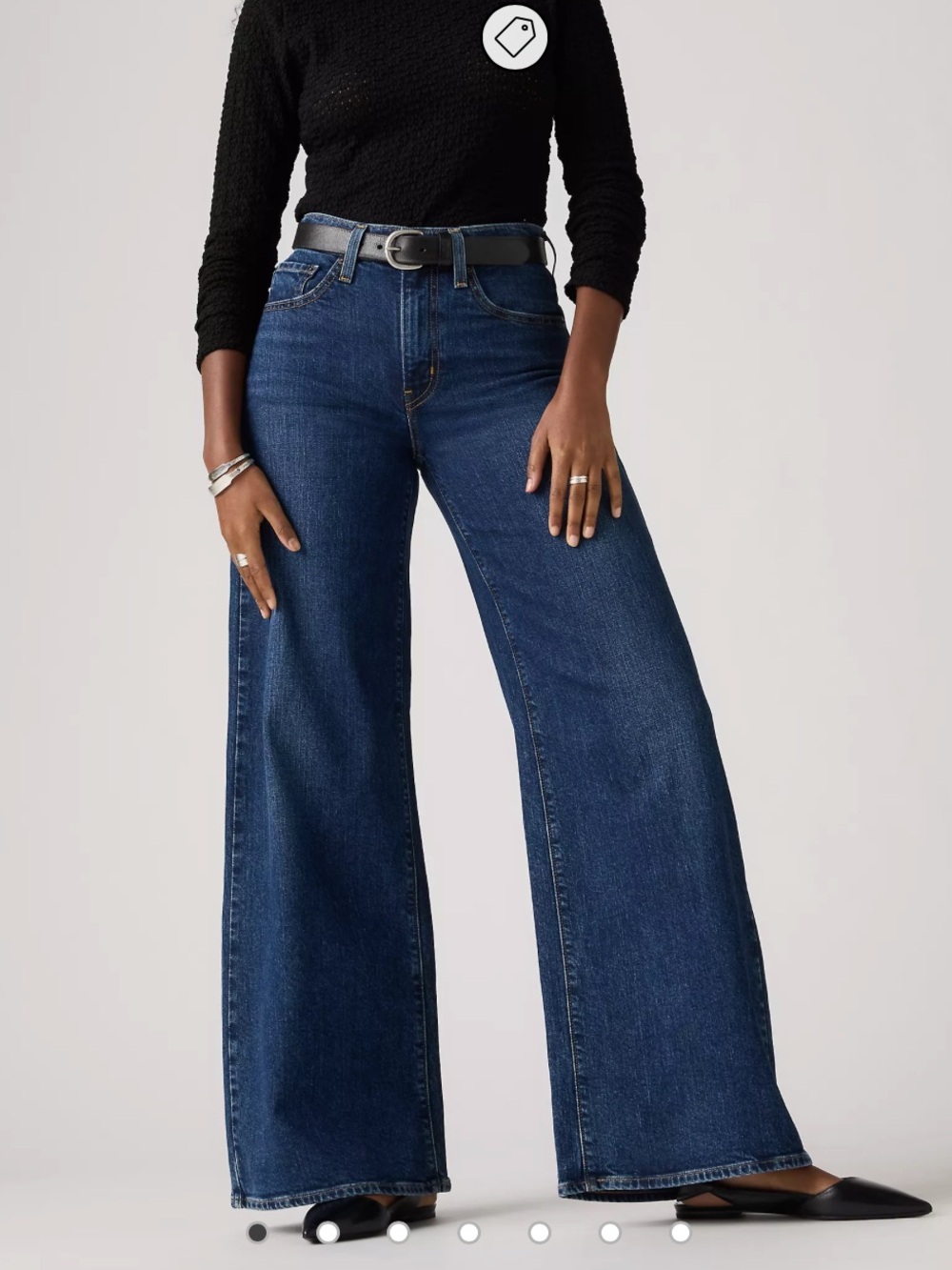 Levi’s 728 high rise jeans 27x32
